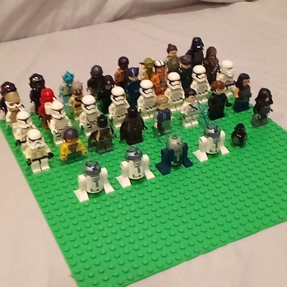 LEGO 34 Star Wars Minifigures Anakin Skywalker Emperor Vader Chewy Stormtroopers - Picture 2 of 14